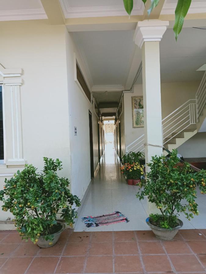 Piphub Thmey Guesthouse Kampot Exterior photo