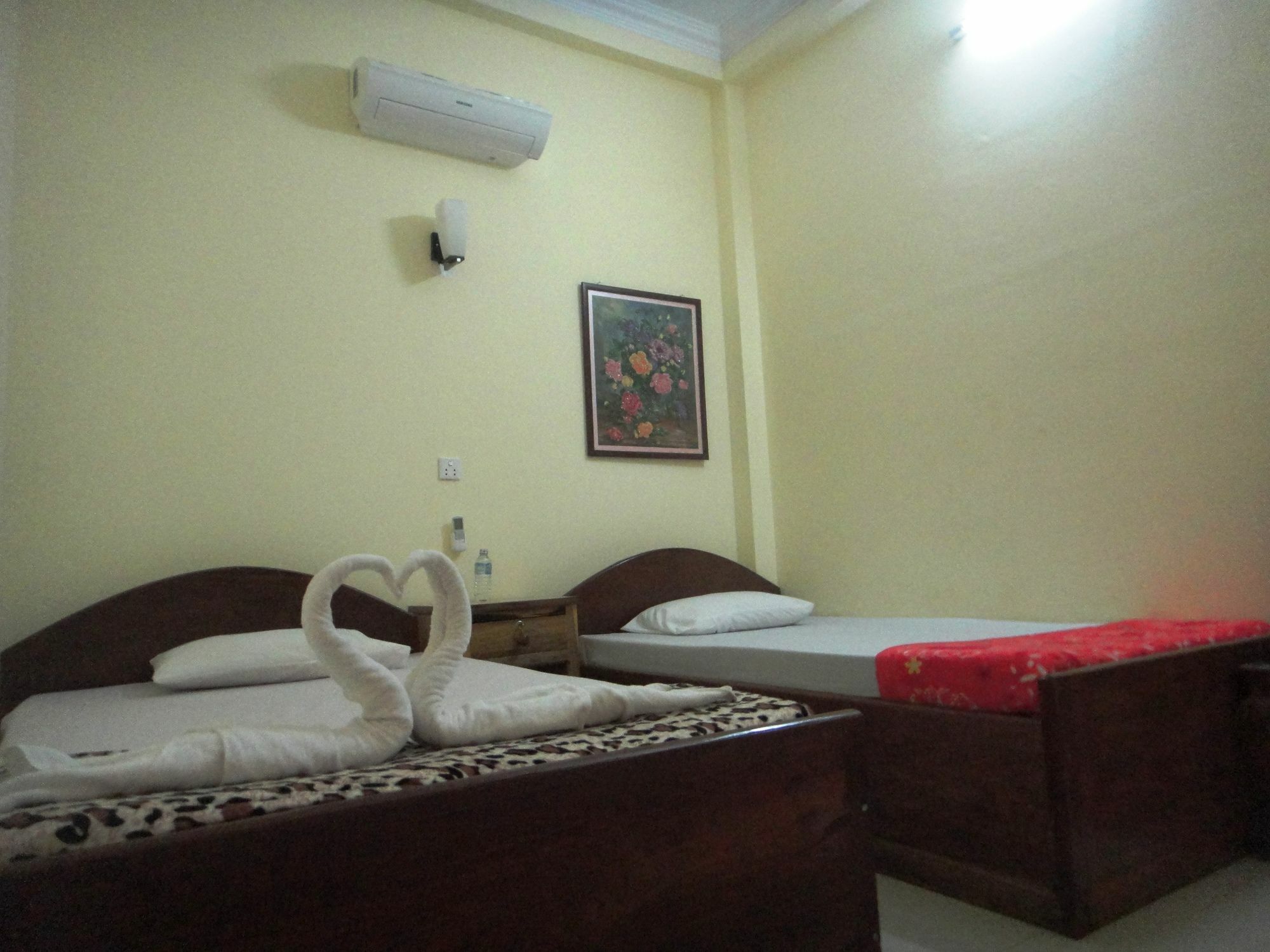 Piphub Thmey Guesthouse Kampot Exterior photo